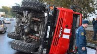 В Новосибирске перевернулась пожарная машина