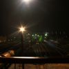 Фото ночного города - вид с пешеходного моста